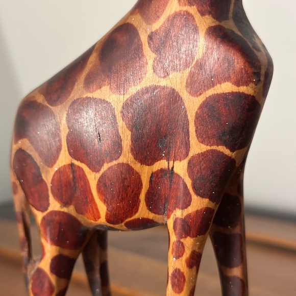 ✨Vintage Hand Carved Wood African Giraffe✨ - Picture 3 of 4